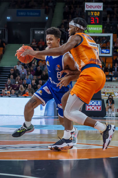 作了各种欢 作了各种欢